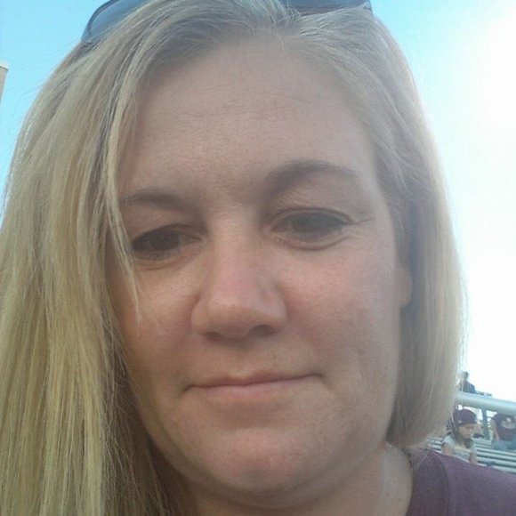 Meet your Posher, Amy - Picture 2 of 10